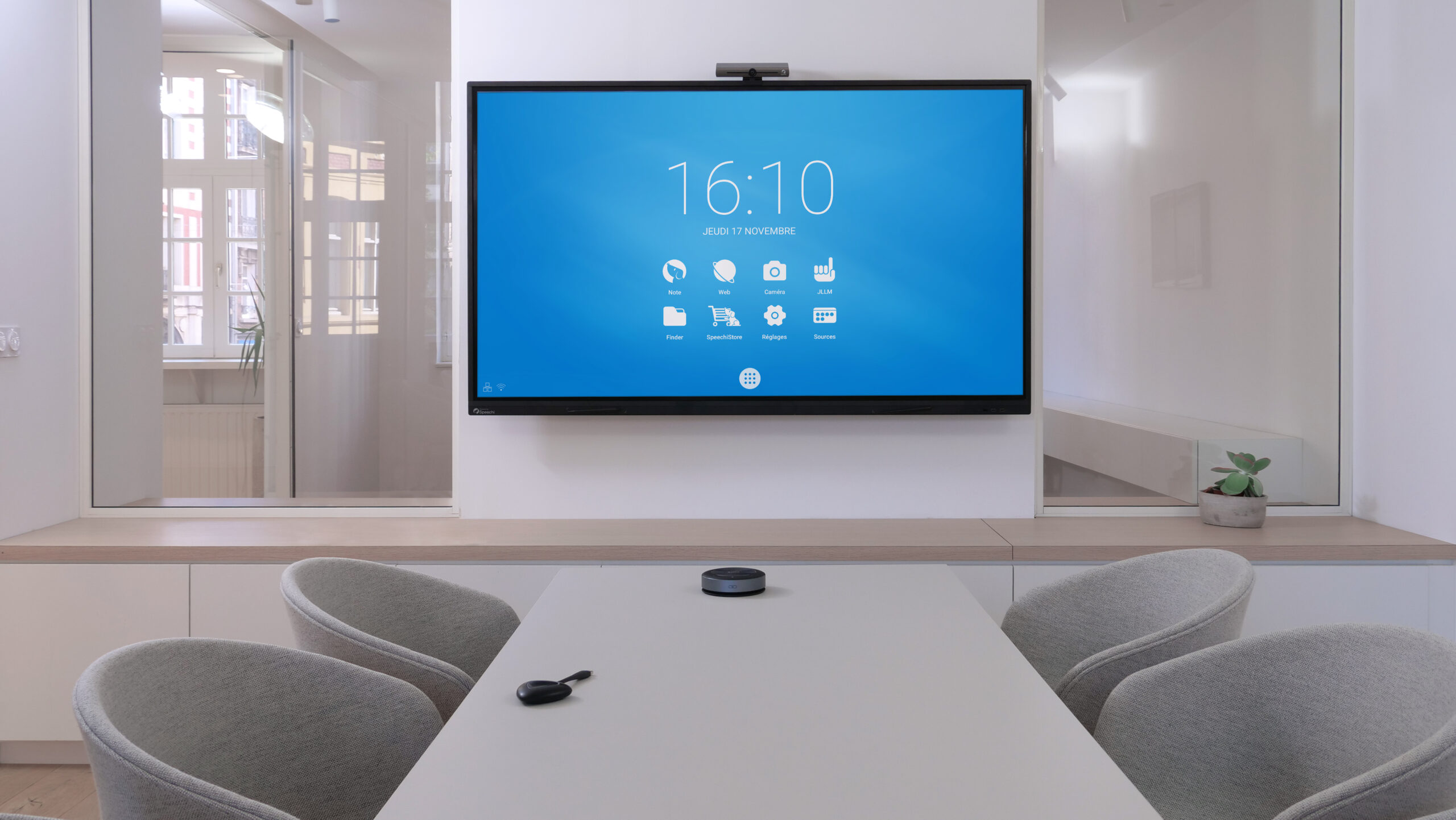 Ecran-interactif-Speechitouch-superglass-8